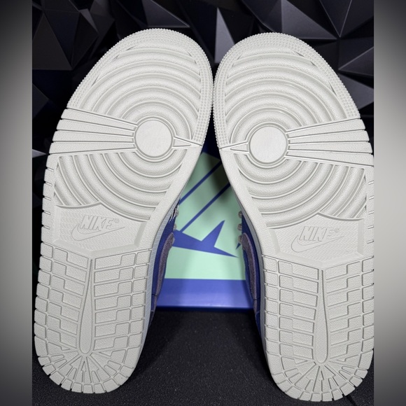 Jordan Retro 1 - Picture 4 of 16